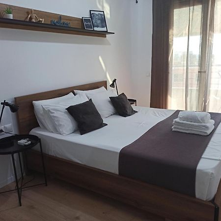 Bourbos Summer Rooms Himare Quarto foto